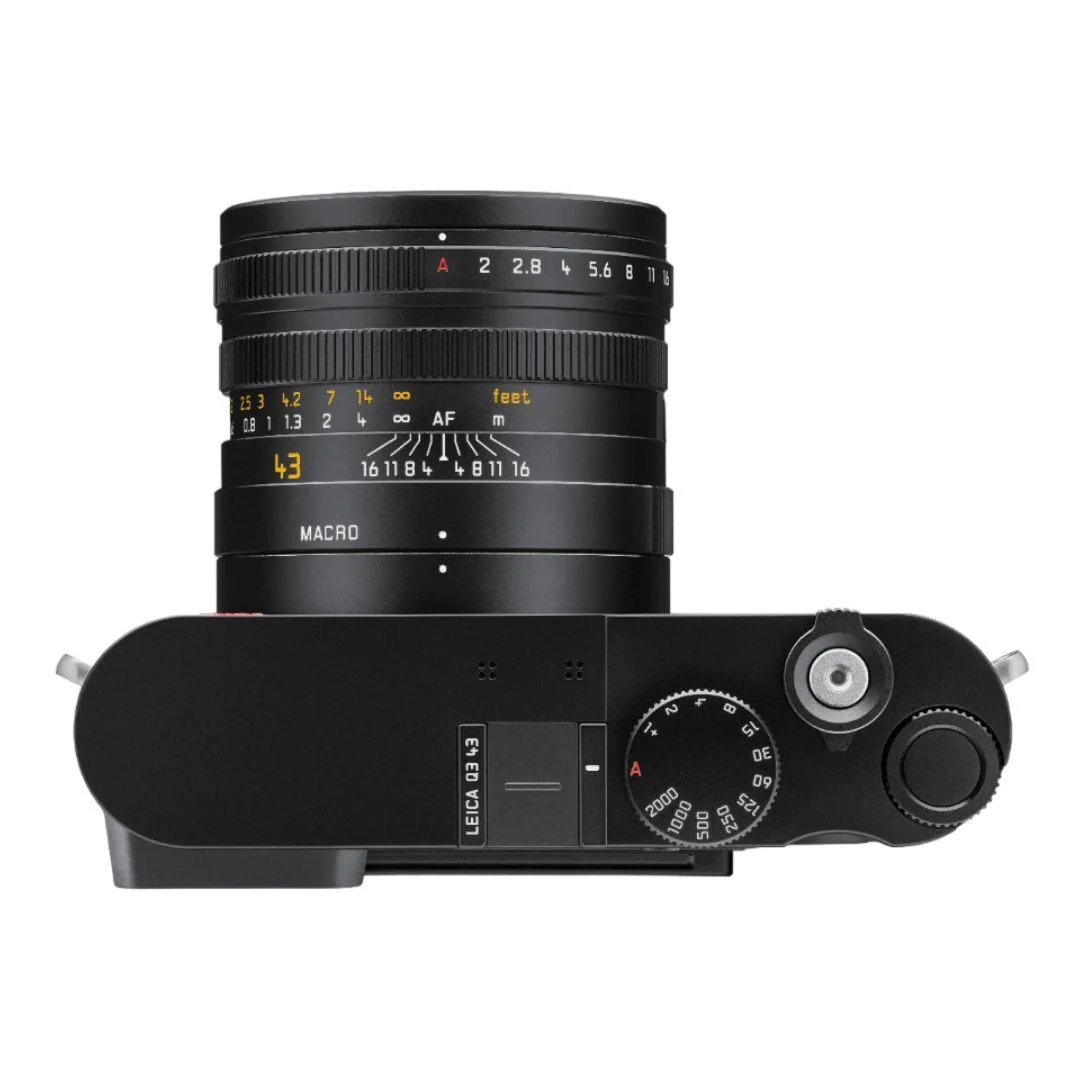 Leica Q3 43 Full-Format Camera with APO-Summicron 43mm F2 Aspherical Lens and Compact Design (Black) - Image 4