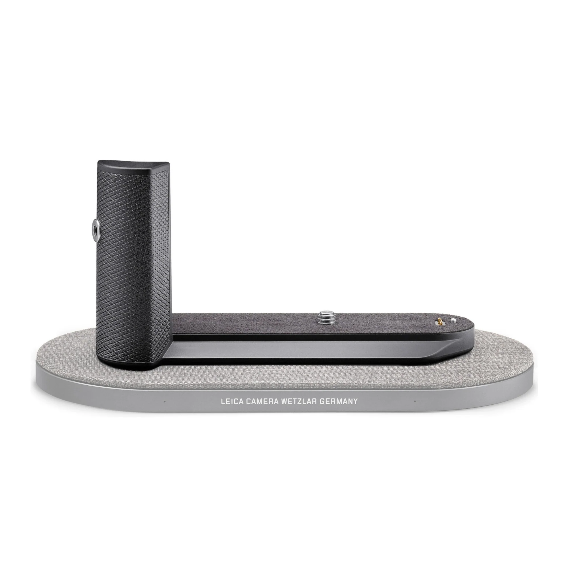 Leica HG-DC1 Wireless Charging Control Handgrip for Charging Leica Q3 Camera - Image 2