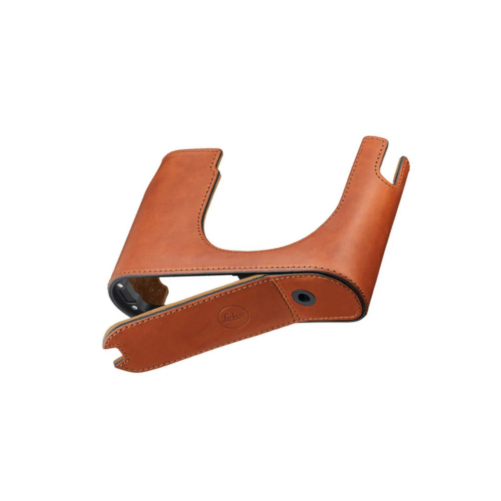 Leica Vegetable-Tanned Leather Half-Case for Q3 Camera with Additional Compartment (Cognac) - Image 5
