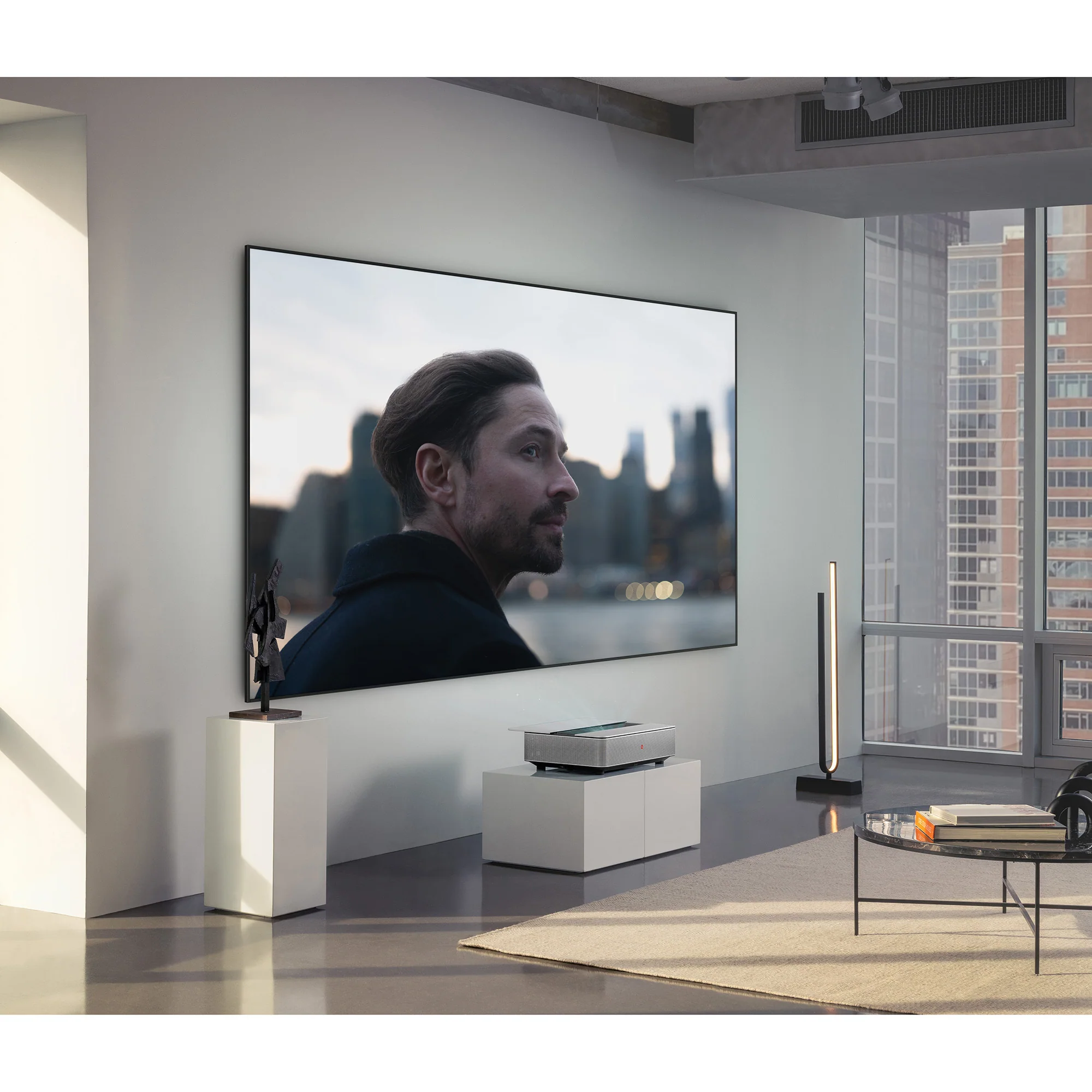 Leica Cine 1 - 120-inch Projector - Image 11