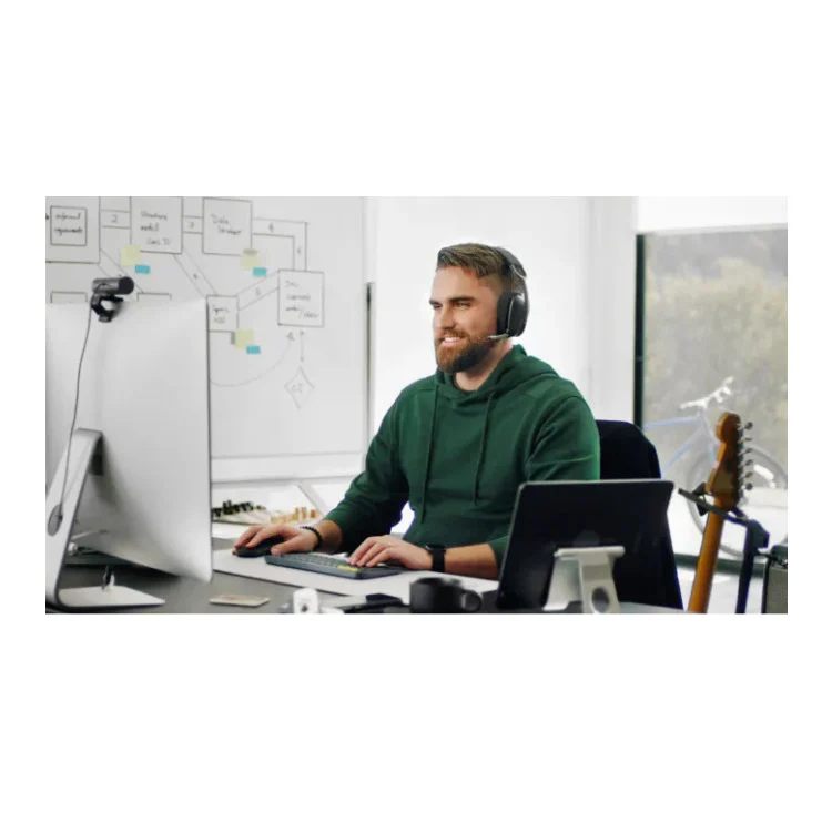 Logitech Zone Vibe 100 Lightweight Noise Canceling Headphones (Graphite) - Image 7