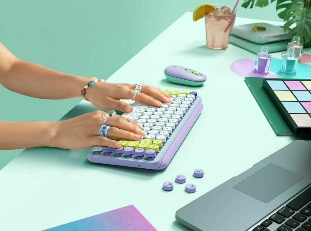 Logitech POP Keys Wireless Mechanical Keyboard With Emoji Keys Bundle - Image 14