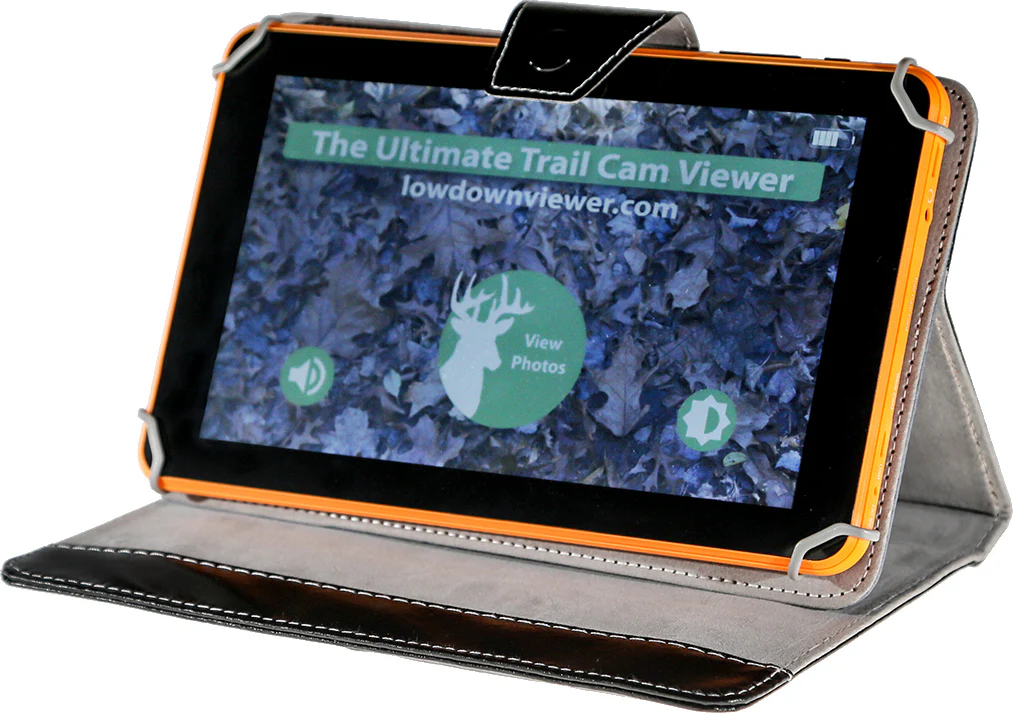Stealth Cam 30MP/4K Video Trail Camera and Lowdown 9-Inch Image/Video Viewer - Image 3