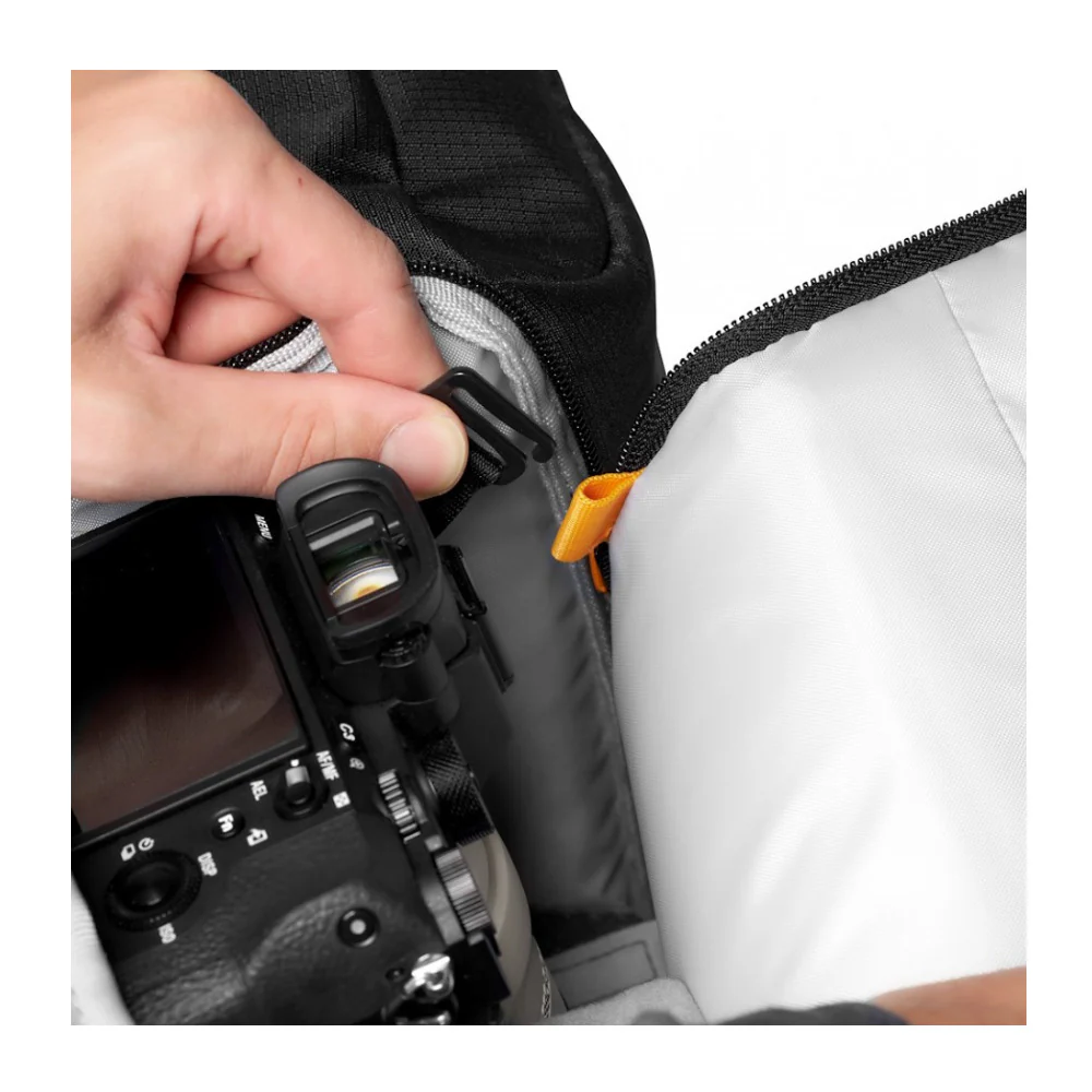 Lowepro Fastpack Camera Backpack 250 AW III (Black) - Image 5