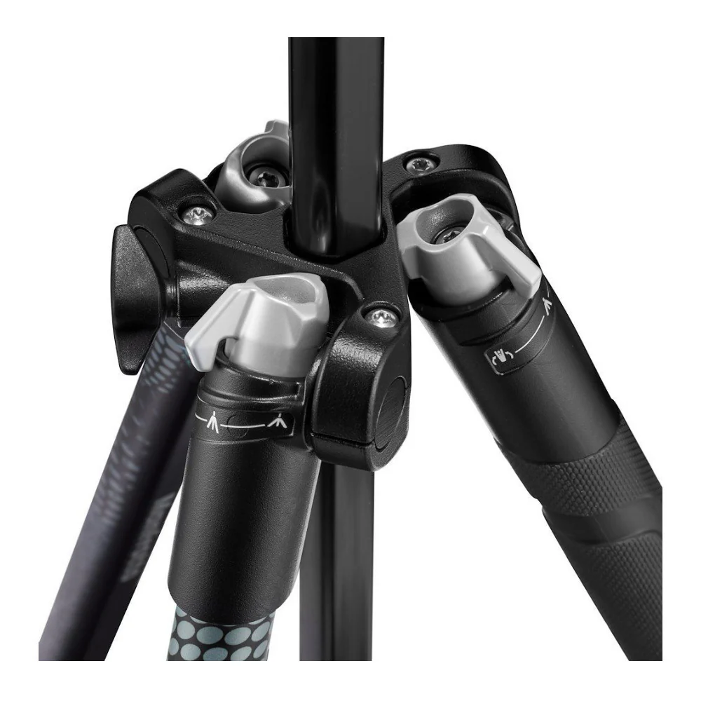 Manfrotto Element MII 4-Section Aluminum Travel Tripod with Ball Head (Black) - Image 10