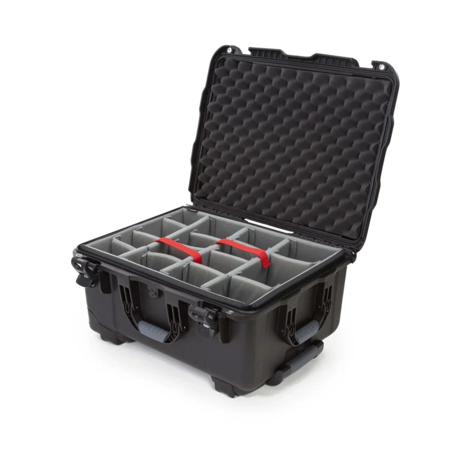 Nanuk 950 Wheeled Hard Case with Padded Divider and Handle (51.9 L, Black) - Image 4