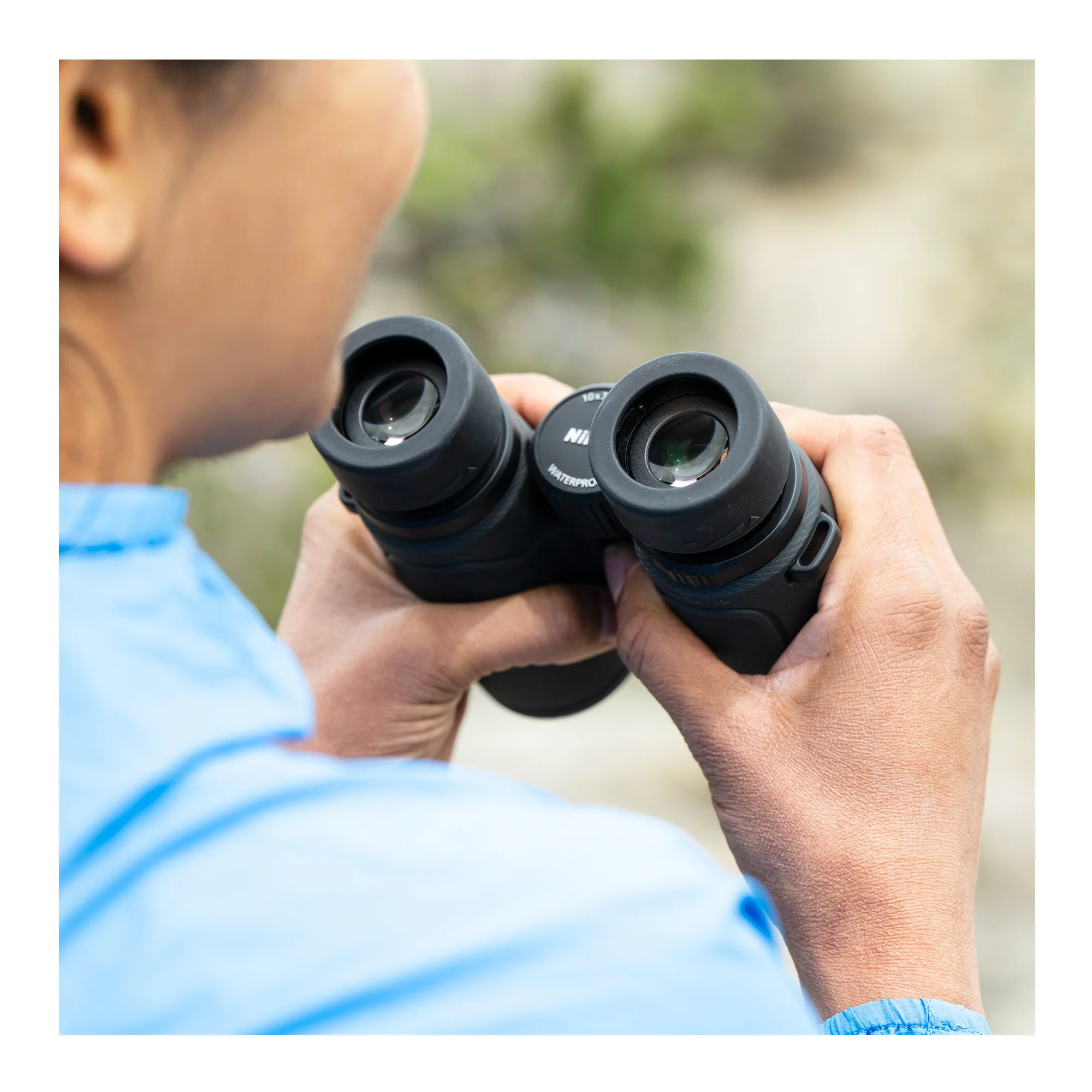 Nikon Prostaff P7 10X30 Binoculars - Image 14