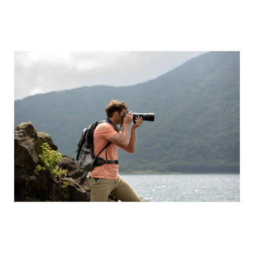 Olympus M.Zuiko Digital ED 300mm f/4.0 PRO Lens (Black) - Image 12