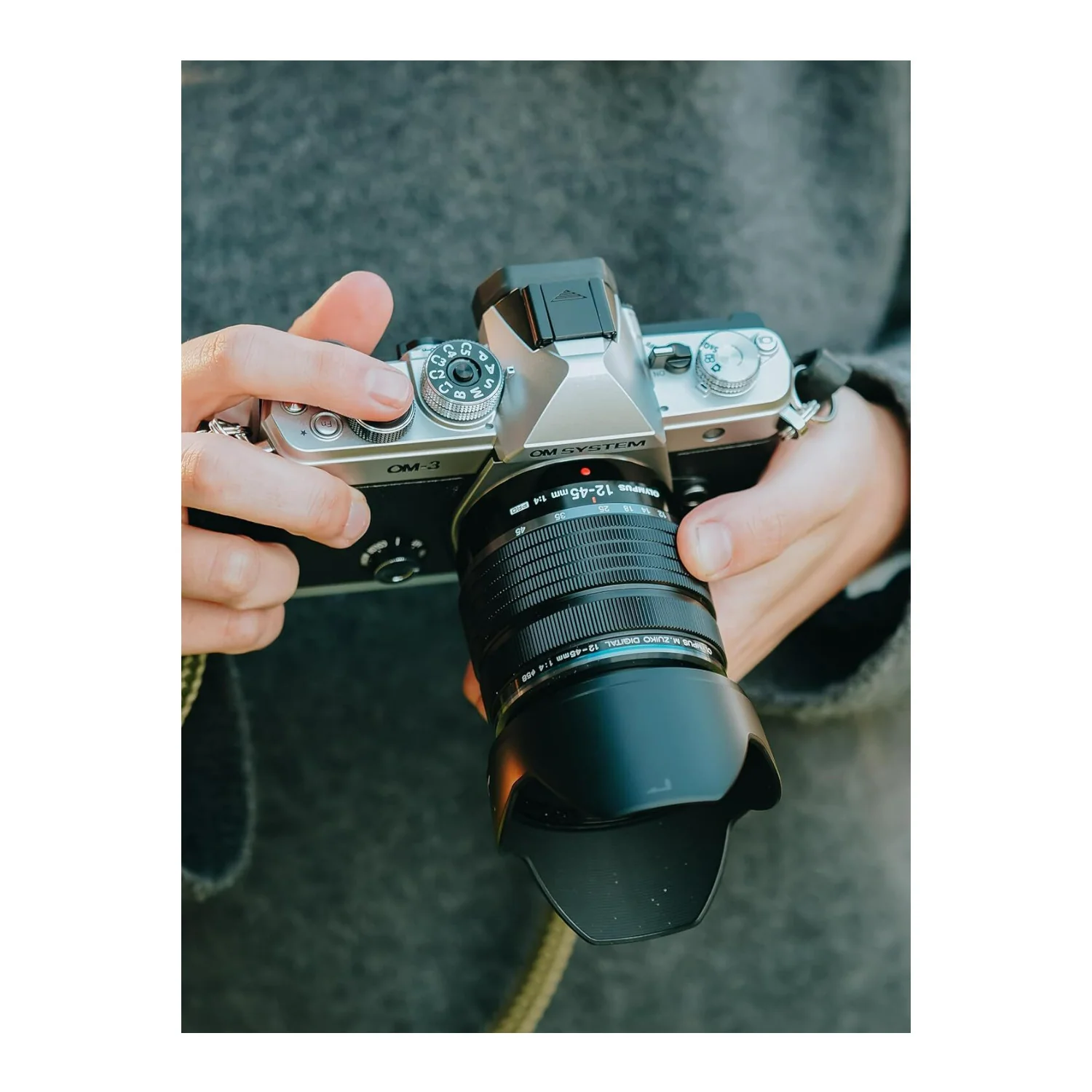 OM SYSTEM OM-3 Mirrorless Micro Four Thirds System Camera with M.Zuiko Digital 12-45mm F4 Lens Kit - Image 7