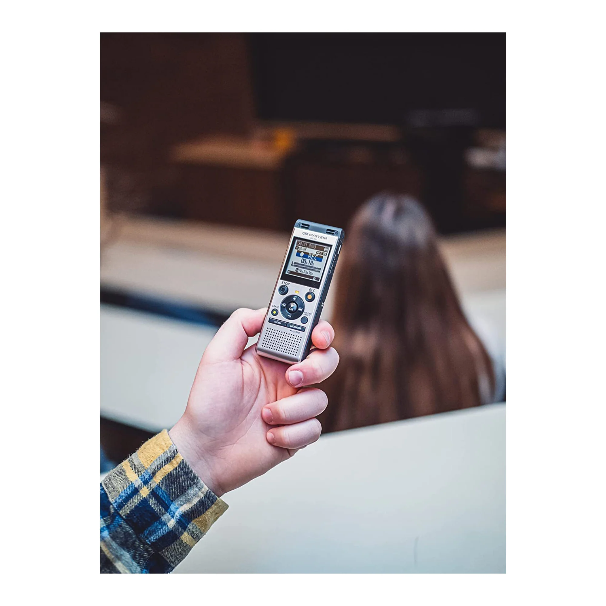 Olympus WS-882 Digital Voice Recorder (Silver and Black) - Image 9