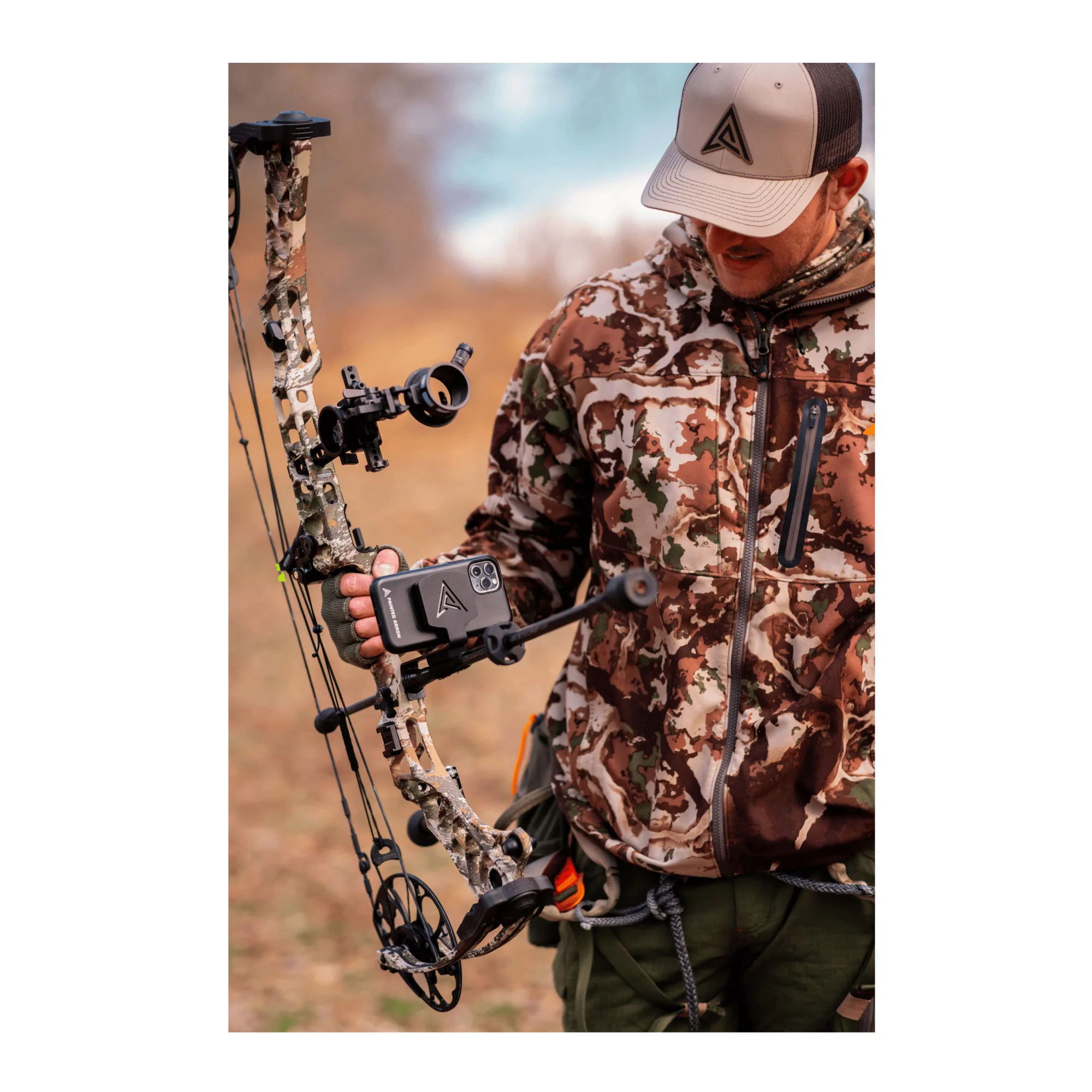 Painted Arrow MAG-PRO PLUS Compound Bow Universal Magnetic Smartphone Mount - Image 10