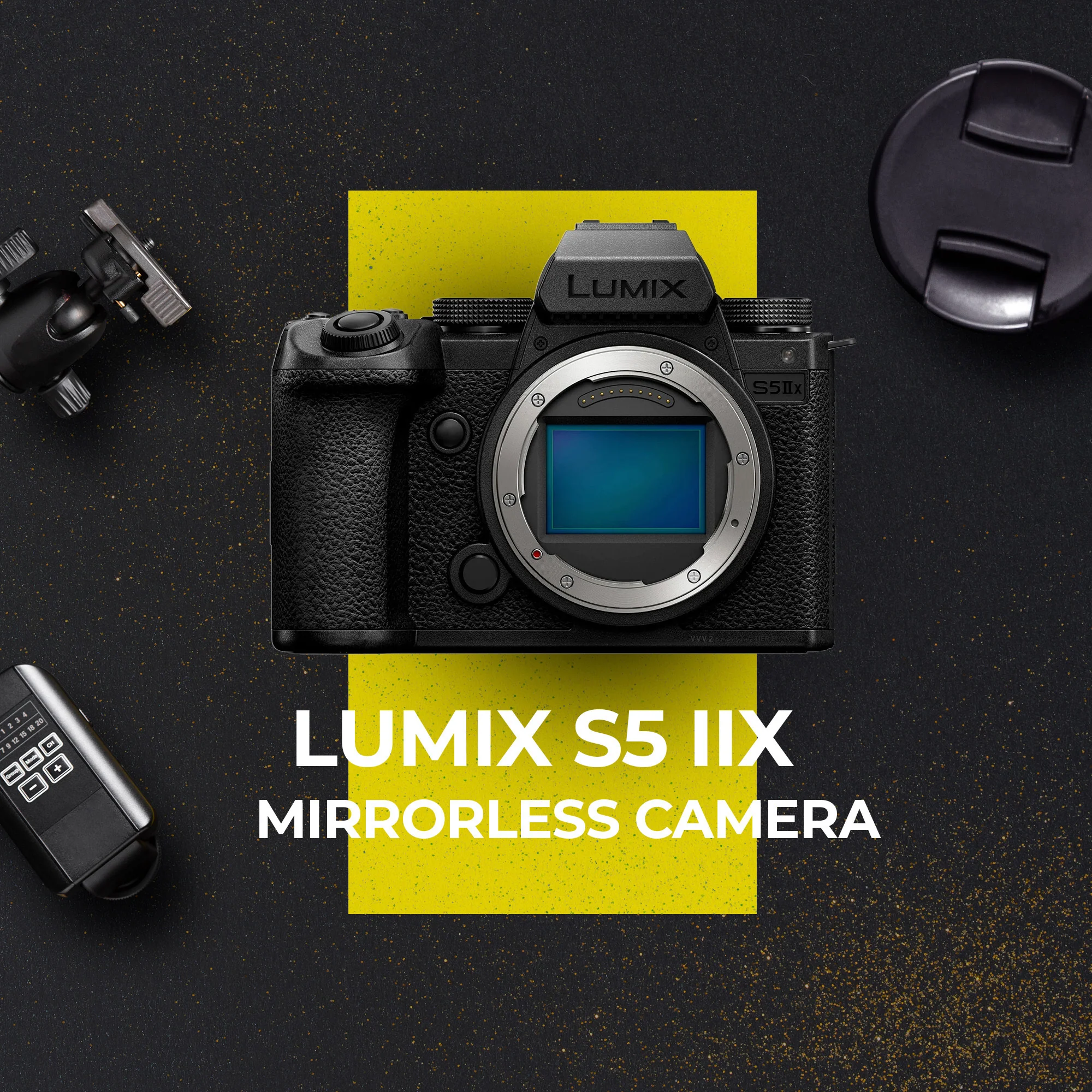 Panasonic Lumix S5 IIX 24.2MP Camera with 20-60mm, 50mm Lens and Lumix S Series 85mm Lens Bundle - Image 2