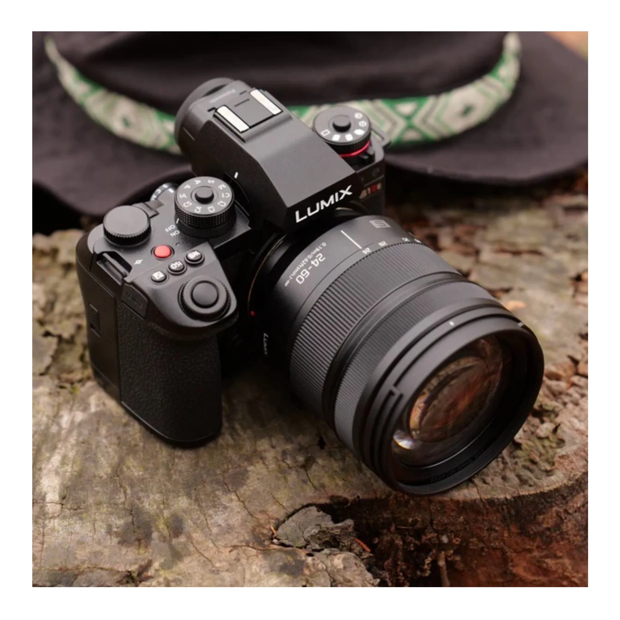 Panasonic LUMIX S Series 24-60mm F2.8 L-Mount Lens - Image 6
