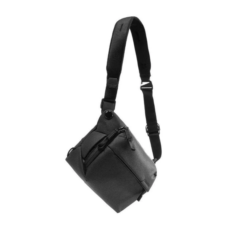 Peak Design 10L Everyday Sling v2 (Black) - Image 3