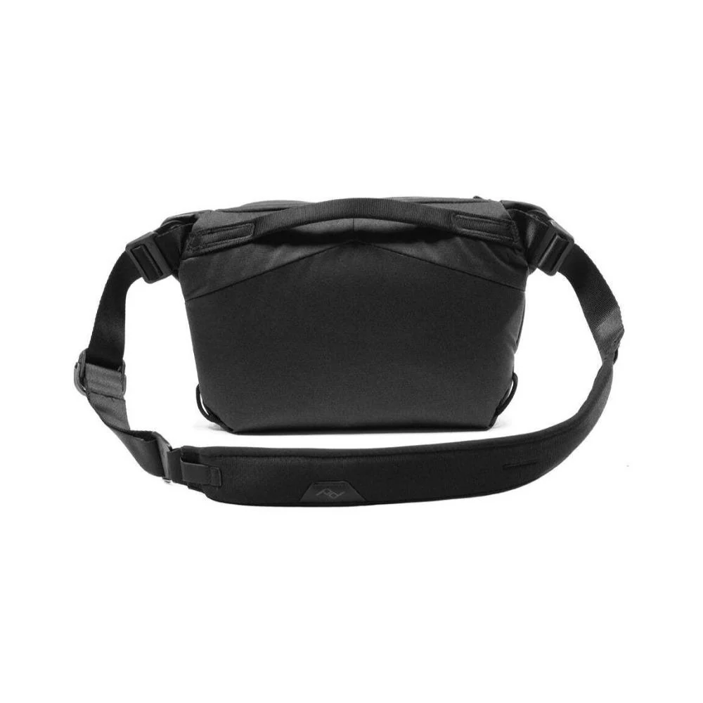 Peak Design Everyday Sling 6L v2 - Black - Image 2