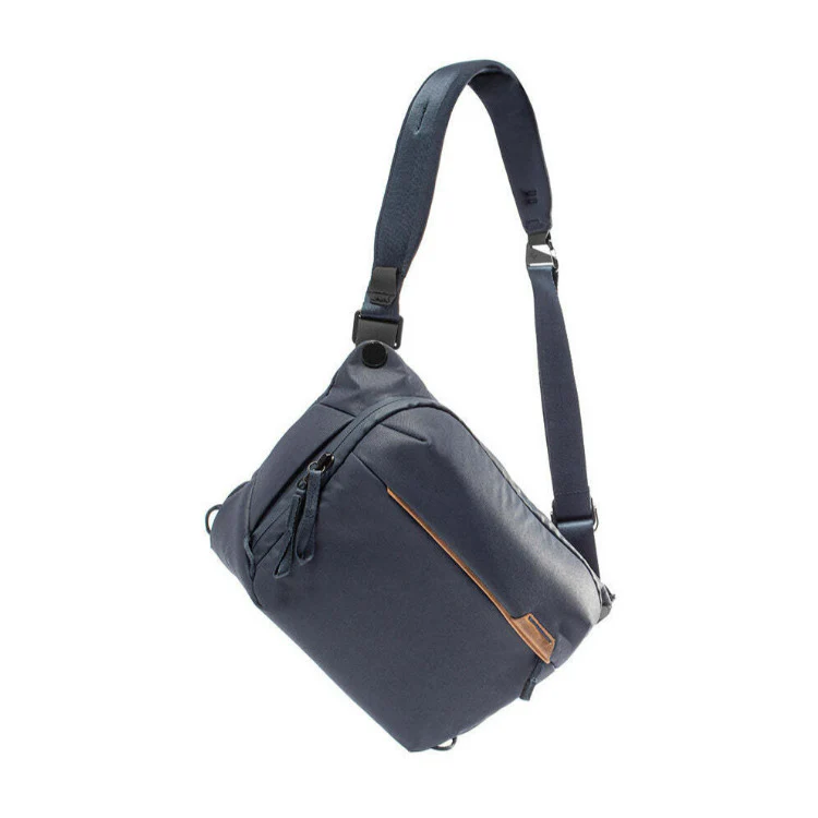 Peak Design 6L Everyday Sling v2 (Midnight) - Image 3