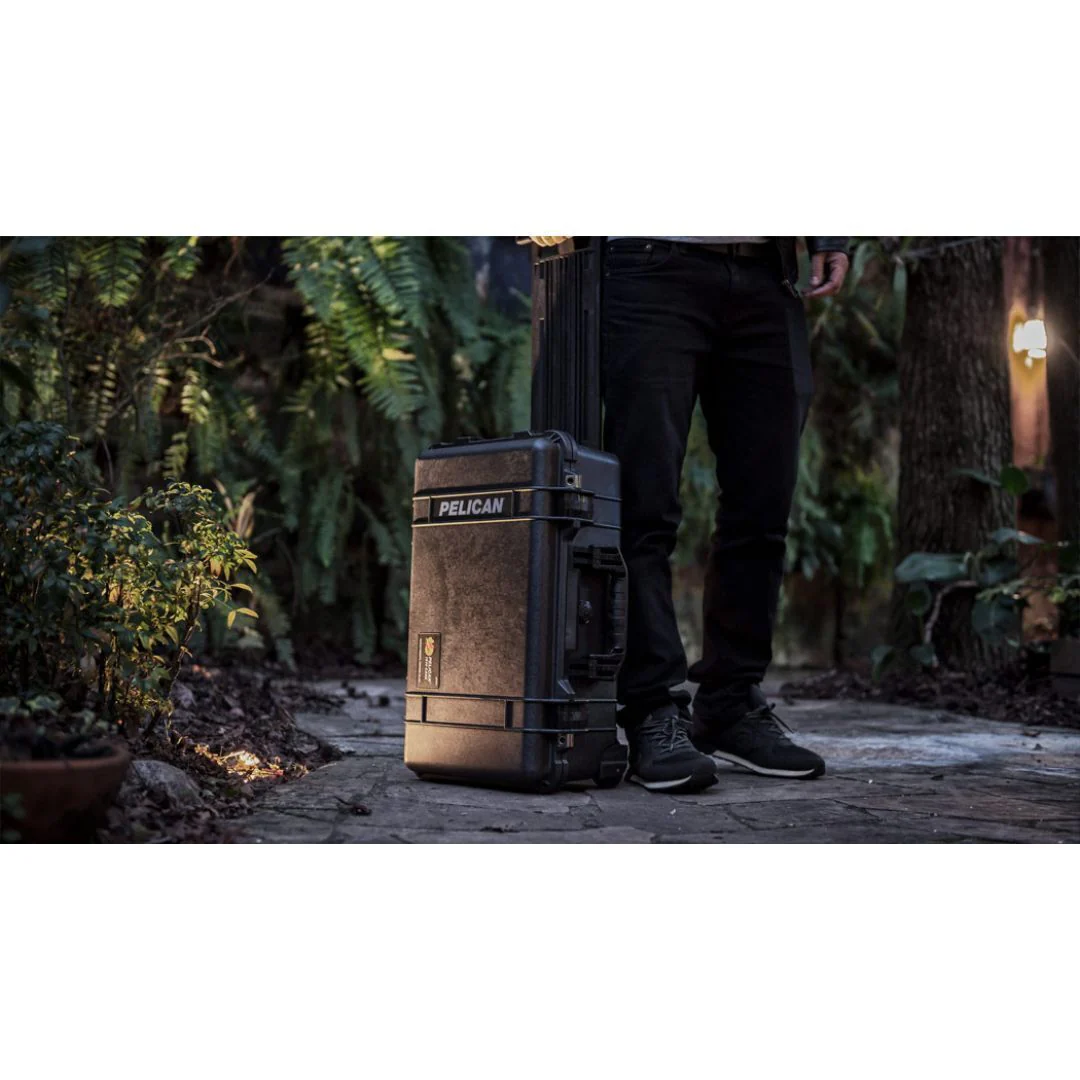 Pelican 1510 Protector Carry-On Case with Foam and Automatic Pressure Equalization Valve (Black) - Image 5