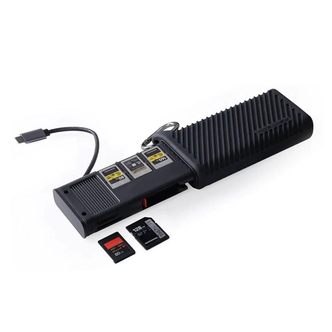 Pgytech CFexpress CreateMate Card Reader Case with Type B or SD Compatibility (Classic Black) - Image 2