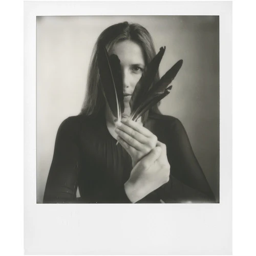 Polaroid Originals Classic B&W Instant Film for 600 Cameras (8 Exposures) - Image 5