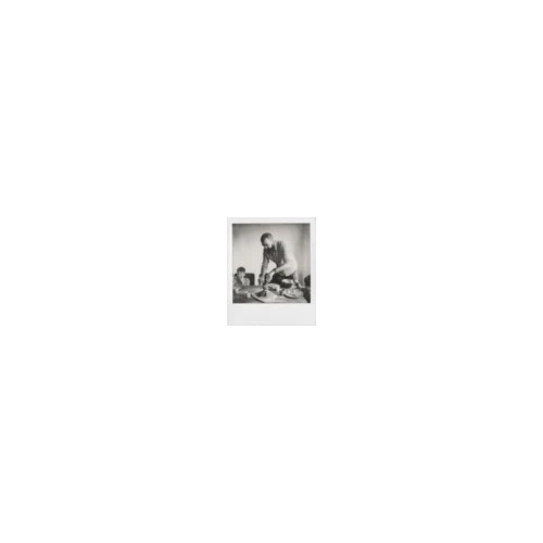 Polaroid B&W Film for i-Type Cameras - Image 23