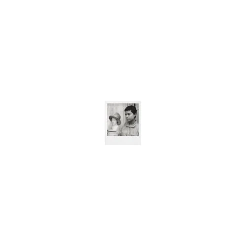 Polaroid B&W Film for i-Type Cameras (10-Pack) with PhotoBox and Keepsake Bundle - Image 14