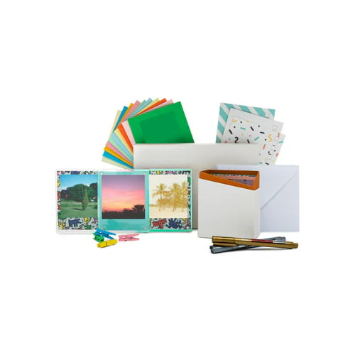 Polaroid Originals Now Viewfinder i-Type Instant Camera (Red) Film Bundle - Image 6