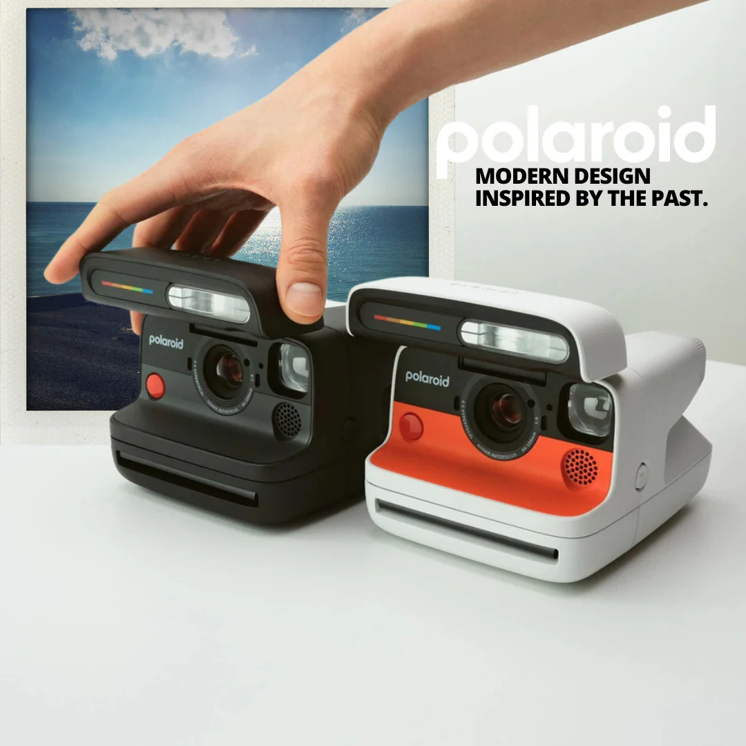 Polaroid Flip Instant Camera with Sonar Autofocus Bundle with Films - Image 4
