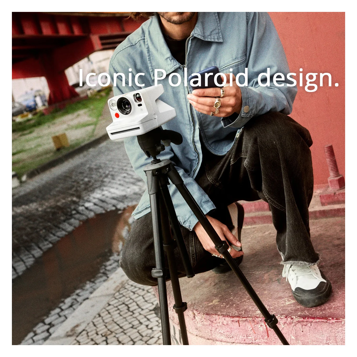 Polaroid Now Plus Generation 3 Instant Camera with Two-Lens AF System (White) and Film Kit Bundle - Image 5