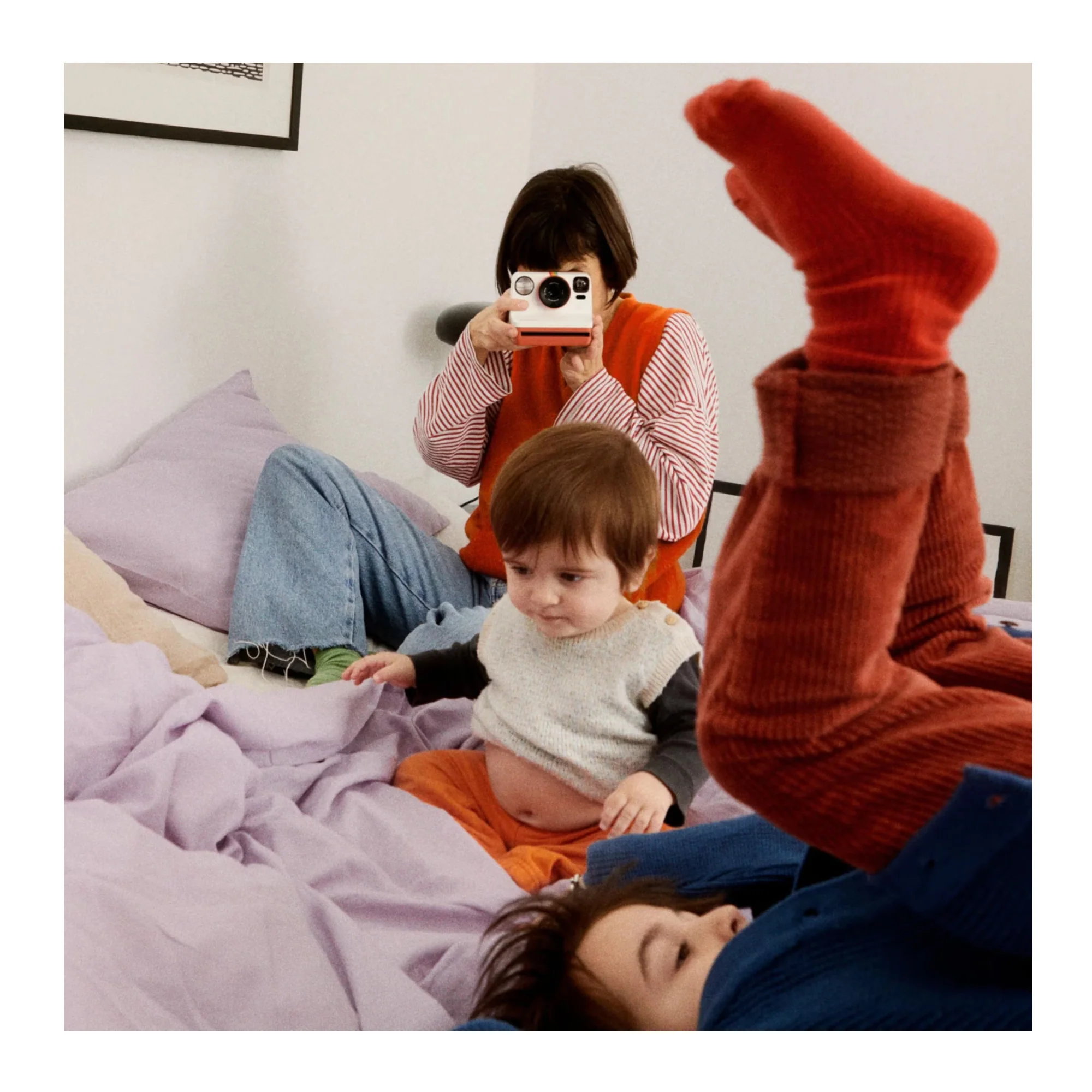 Polaroid Now Gen 3 MoMA with Autofocus, Self-Timer, Film and Accessories Bundle - Image 12