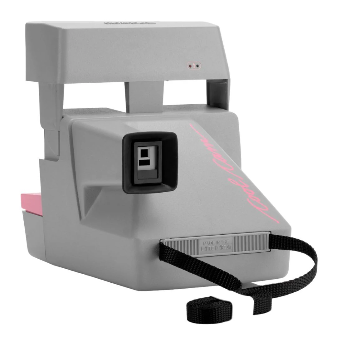 Polaroid 600 Cool Cam Pink 110mm Lens Vintage Instant Film Camera with Fixed Focus (Pink and Gray) - Image 3