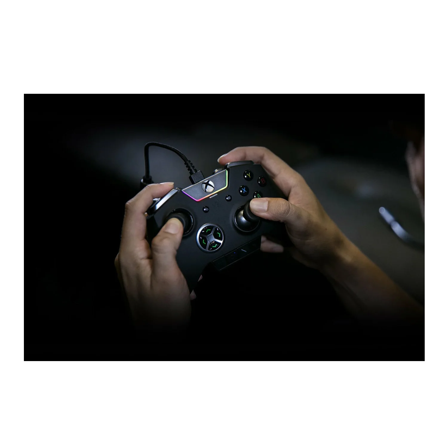 Razer Wolverine Ultimate Wired Gaming Controller for Xbox One and PC (Certified Refurbished) - Image 5