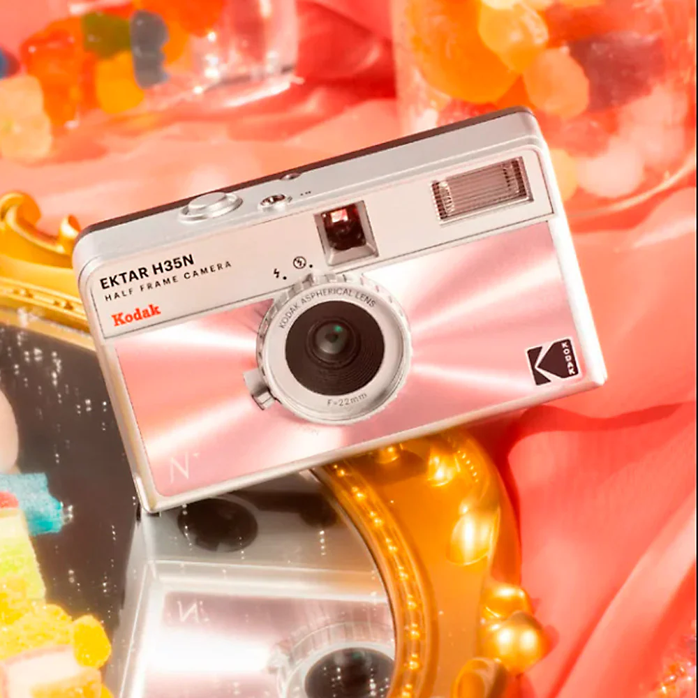 Kodak Ektar H35N 35mm Half Frame Film Camera with Star Filter and Tripod Support (Glazed Pink) - Image 7
