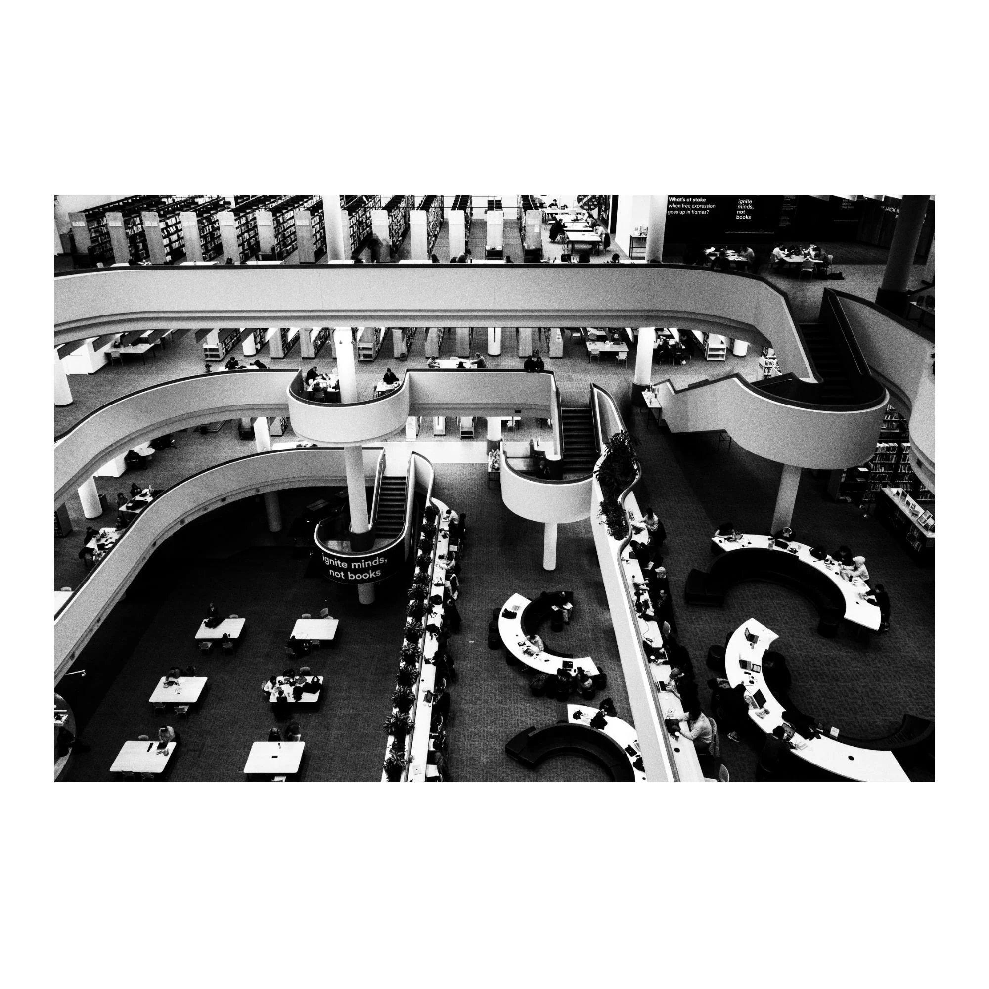 RICOH GR IV Monochrome Camera - 25.74MP APS-C Sensor, Built-In Red Filter - Image 7