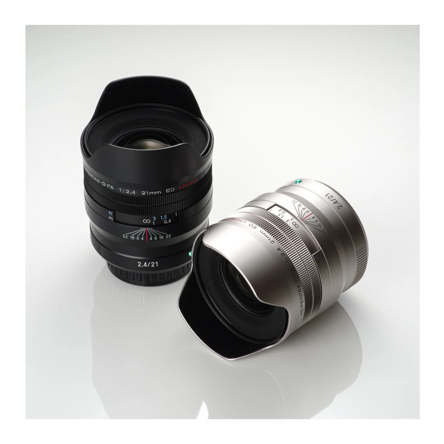 Pentax HD PENTAX-D FA 21mm f/2.4ED Limited DC WR Lens (Silver) - Image 9