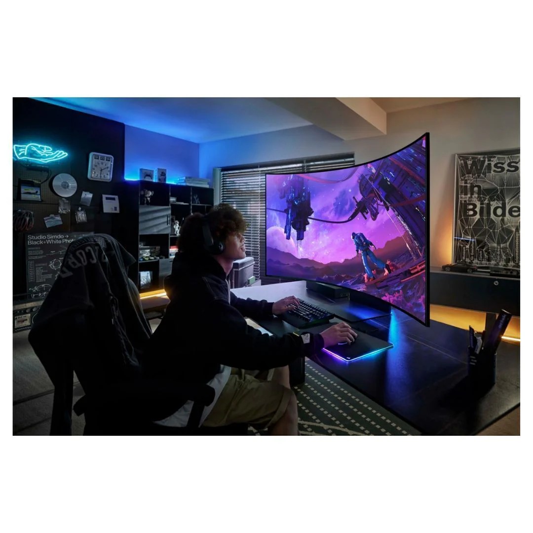 Samsung Odyssey Ark 2nd Generation UHD 165Hz Quantum Mini-LED Curved 55-Inch Gaming Monitor (Black) - Image 6