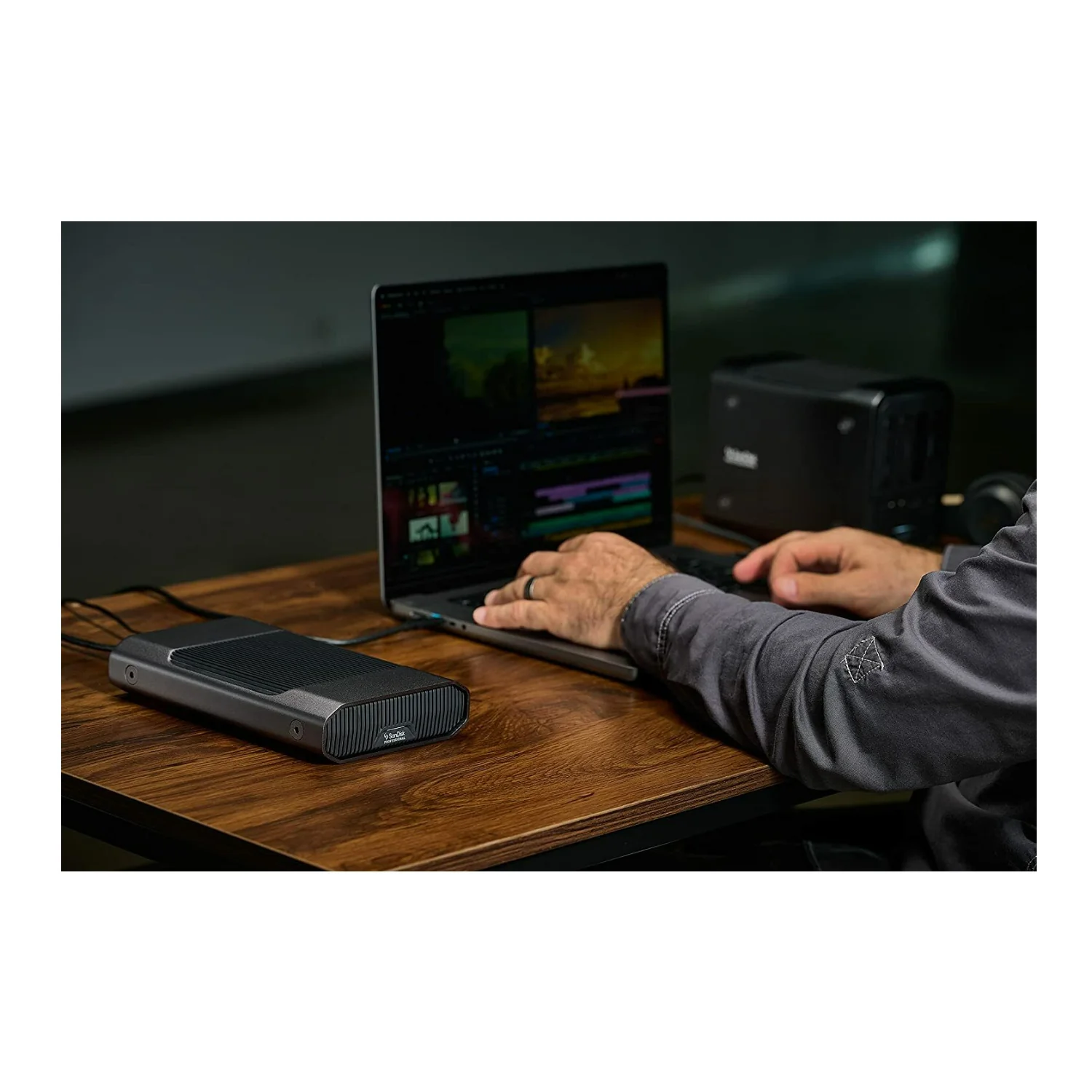 SanDisk Professional 12TB G-DRIVE Desktop Hard Drive - Image 5