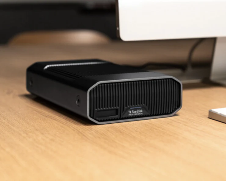 SanDisk Professional 8TB G-Drive Project with Thunderbolt 3 SanDisk Professional SSD Mag 2TB - Image 5