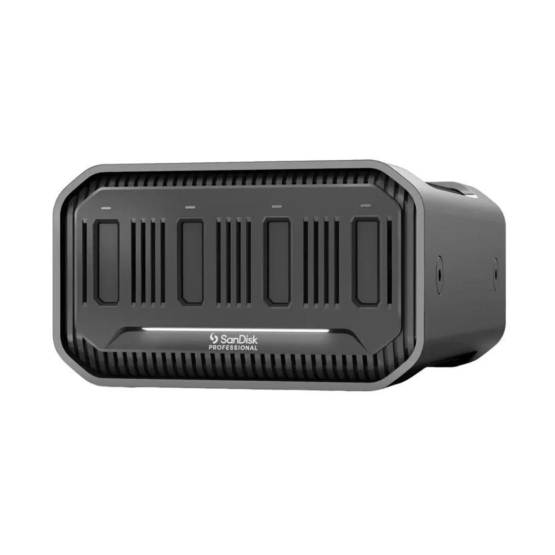 SanDisk Professional 8 TB PRO-Blade Station with SanDisk PRO-BLADE SSD Mags 2TB - Image 2
