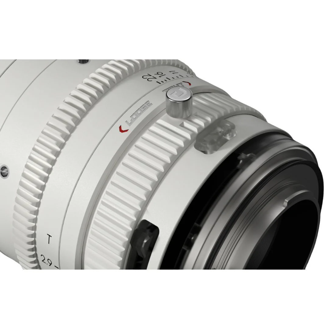 DZOFilm Catta FF 35 to 80mm T2.9 Cine Zoom Lens for Sony E Camera with Parfocal Design (White) - Image 5