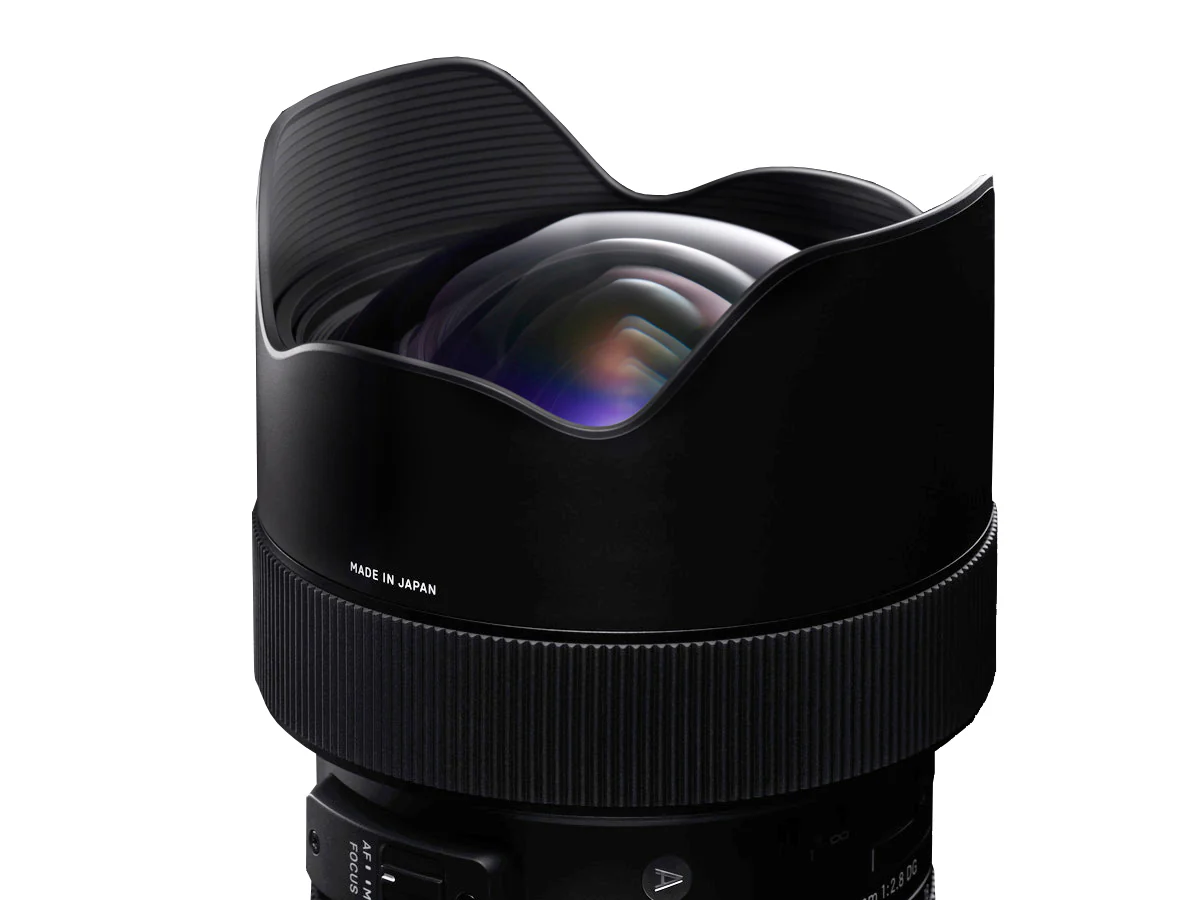 Sigma 14-24mm F2.8 DG HSM Art Lens for Canon Hard Drive Bundle - Image 6