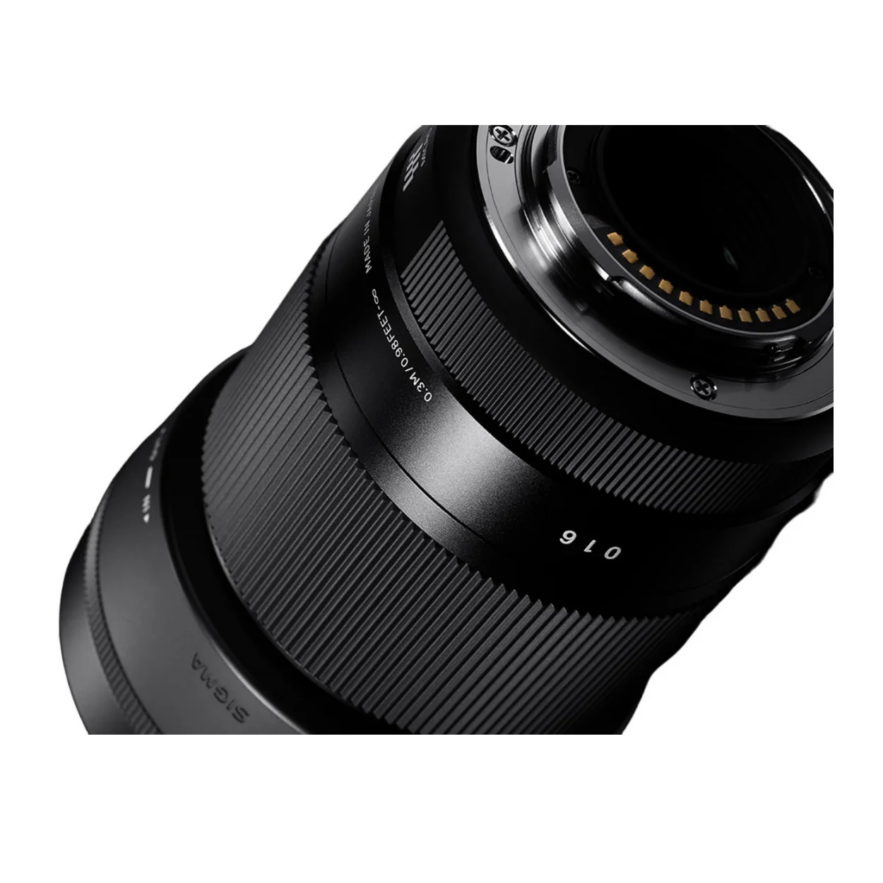 Sigma 30mm F1.4 DC DN Contemporary Lens for Nikon Z Mount with Lens Hood (Black)w/Memory Card Bundle - Image 7