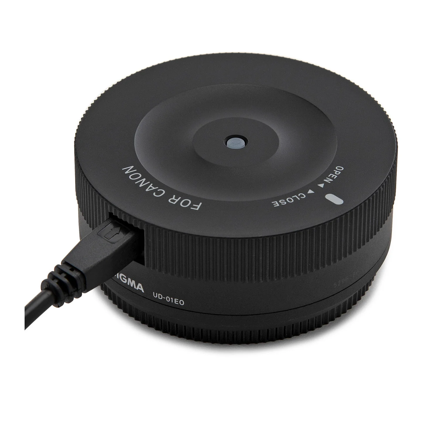 Sigma 35mm f/1.4 DG HSM ART Lens for Canon EF with USB Dock AND 64GB Extreme PRO SD Card Bundle - Image 3