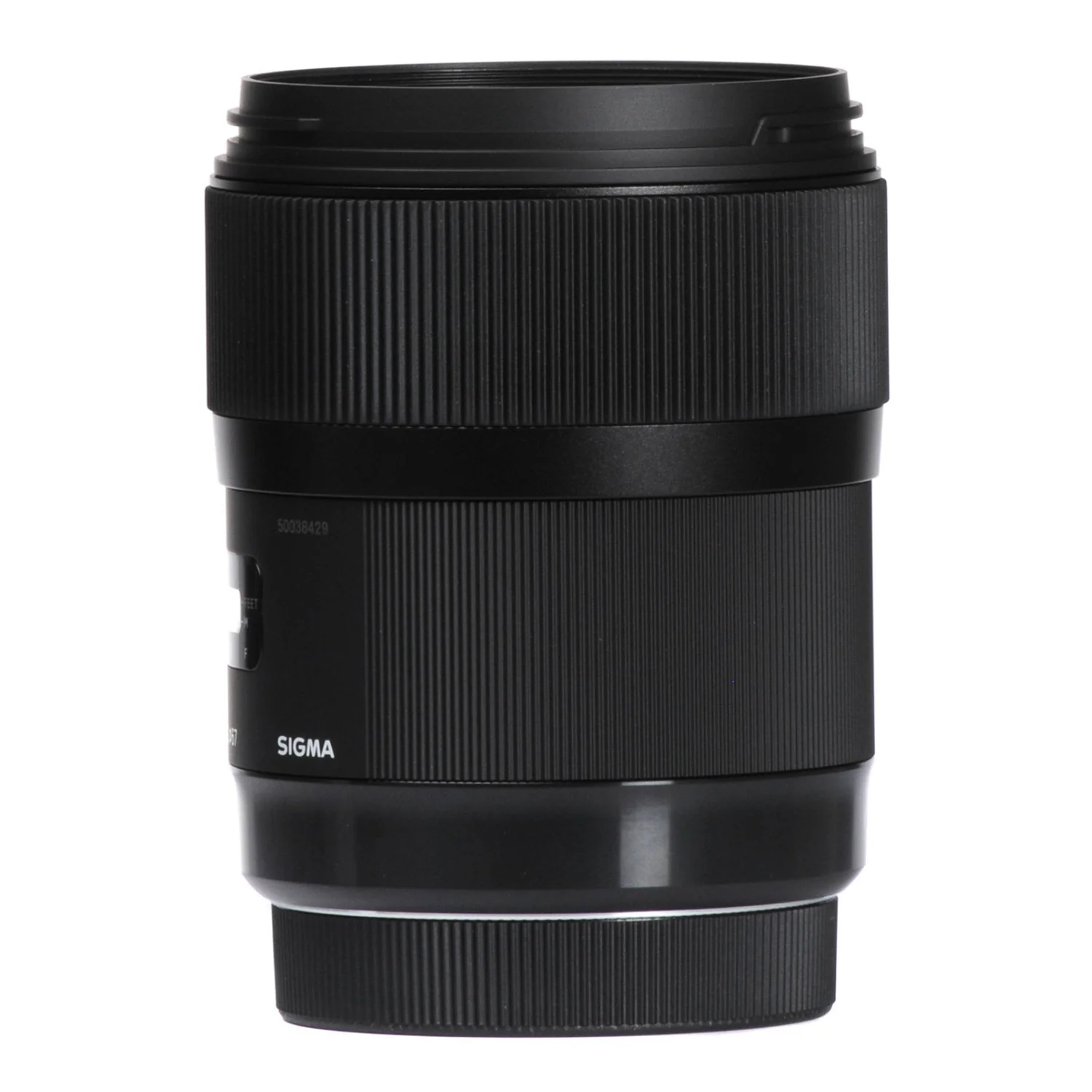 Sigma 35mm f/1.4 DG HSM ART Lens for Nikon with USB Dock and 64GB SD Card Bundle - Image 7