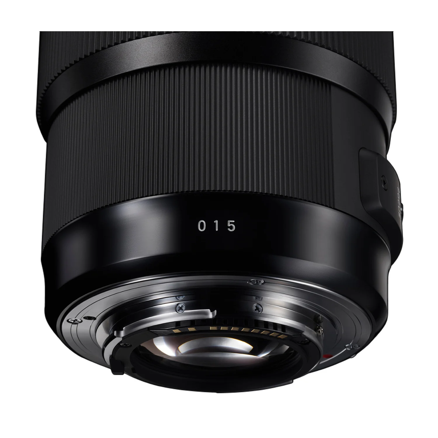 Sigma 24mm f/1.4 DG HSM Art Lens for Canon DSLR Cameras with USB Dock, Filter and Accessory Bundle - Image 13