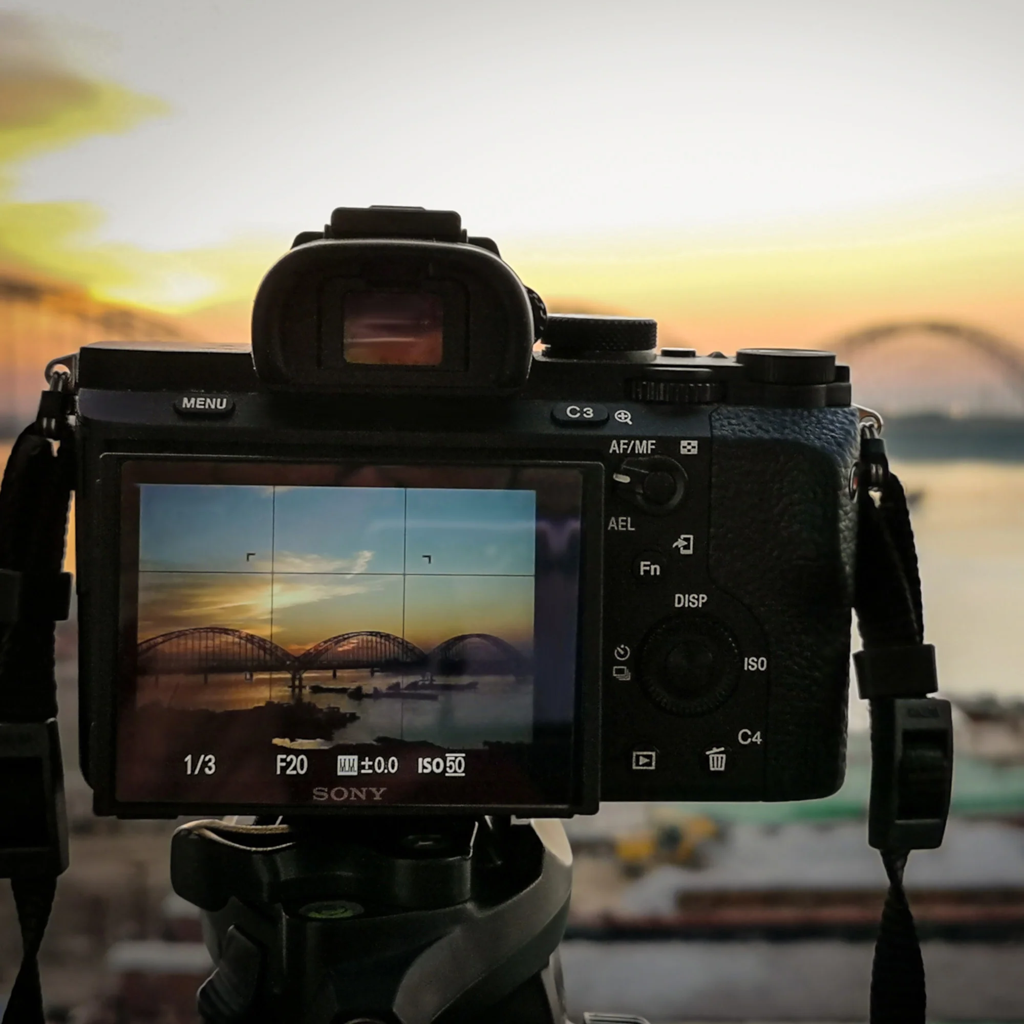 Sony Alpha a7II Mirrorless Digital Camera with 28-70mm Lens and Tripod Bundle - Image 7
