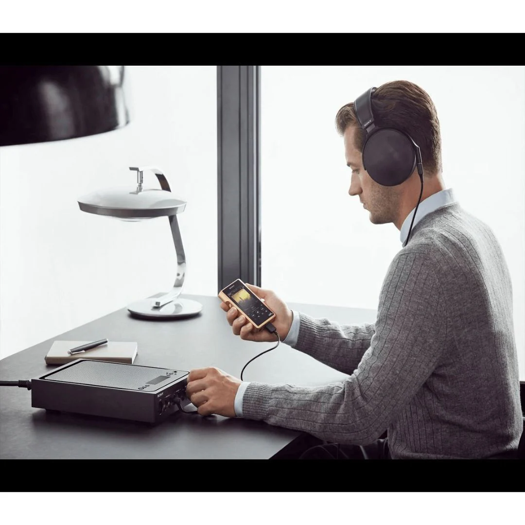 Sony MDRZ1R Signature, Hi-Res Headphone, Black - Image 4