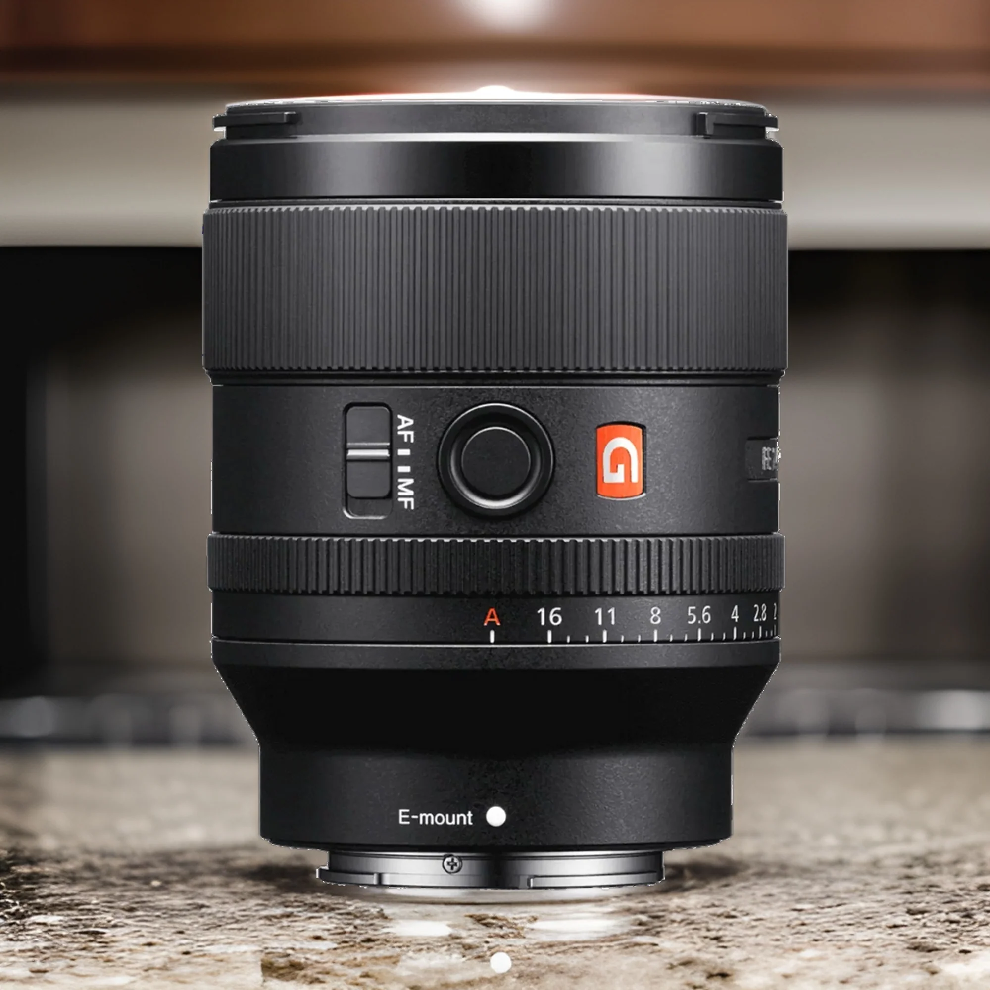 Sony FE 35mm f/1.4 GM Full-Frame Wide Angle G Master Lens with Editing Software, 64GB SD Card Bundle - Image 7