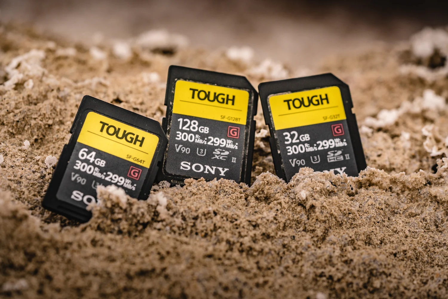 Sony 128GB UHS-II Tough G-Series SD Card with 2-in-1 USB 3.0 Memory Card Reader - Image 6