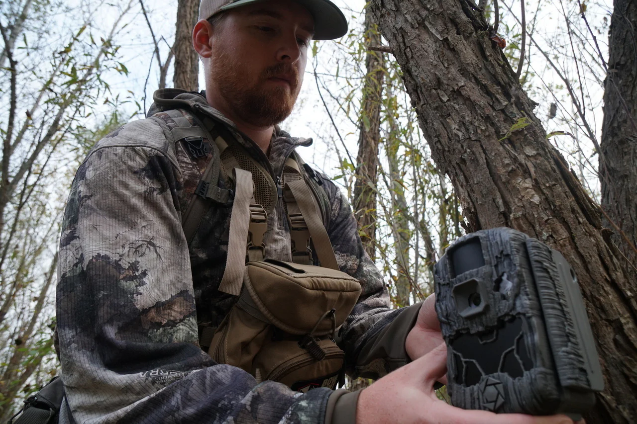Stealth Cam DS4K Ultimate Camera with Security Boxes, Cables and SD Cards - Image 6