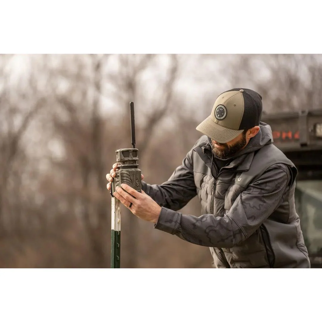 Stealth Cam Revolver 36MP 360-Degree Cellular Trail Camera with 1/4-Inch Threaded Mount - Image 6